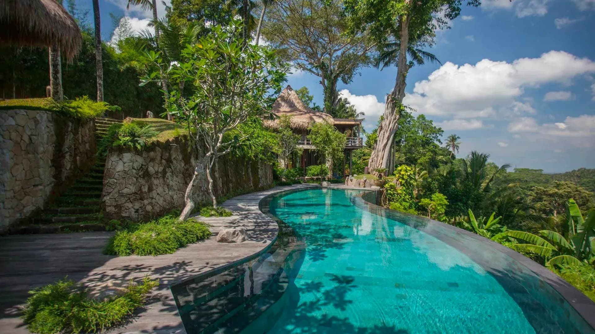 Villa Hartland Estate: 5-Bedroom Ubud Villa with Rice-Field Infinity Pool