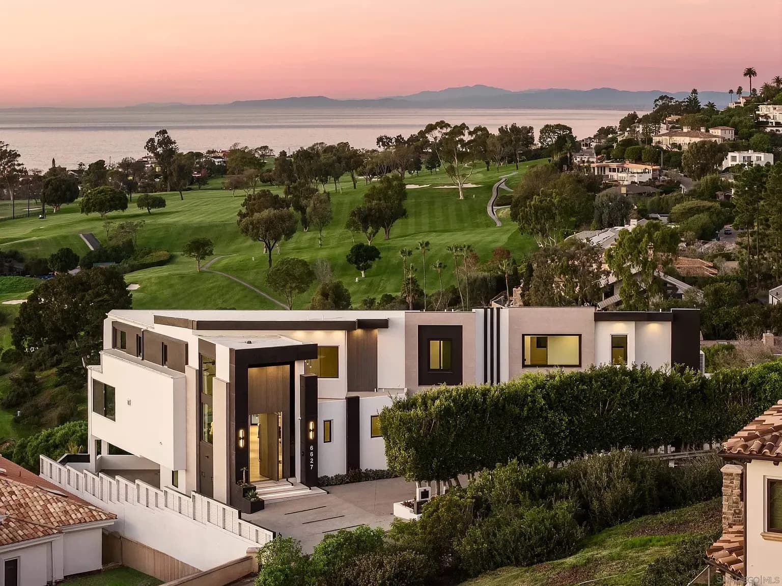 Newly Built Contemporary Estate in La Jolla's Muirlands