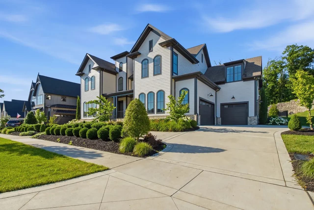 Contemporary Farmhouse in The Grove Outside Nashville
