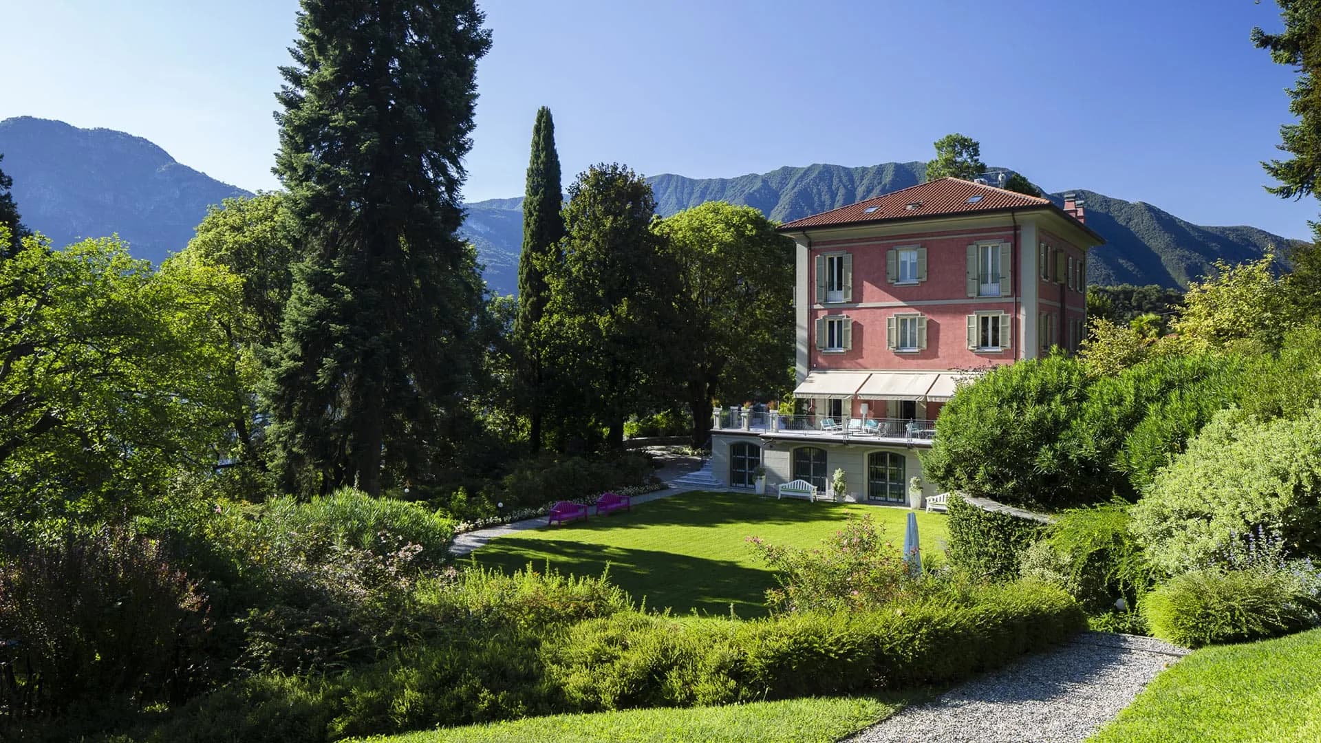 Villa Rosalina: 10-Bedroom Lake Como Estate with Football Field